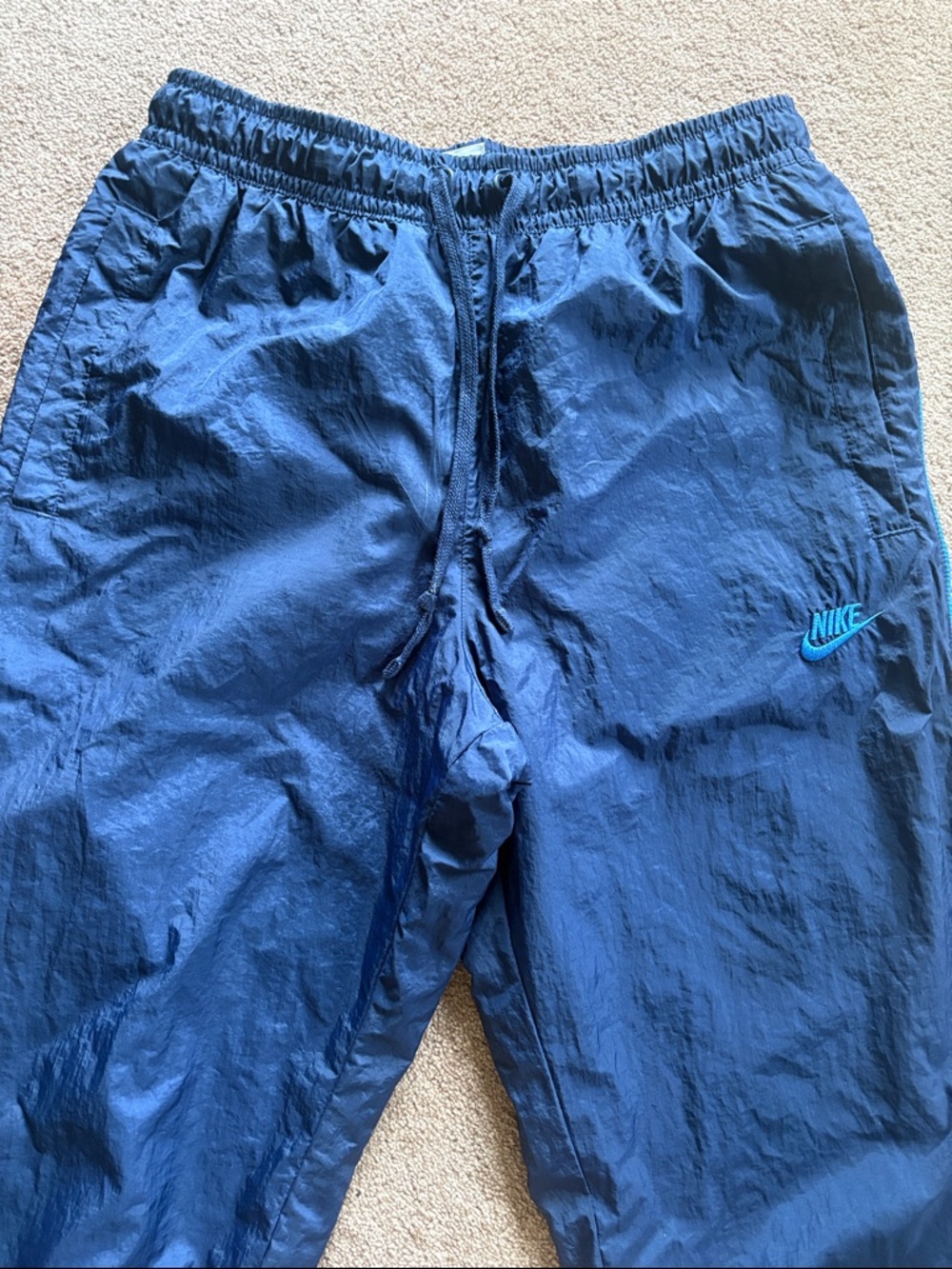 Nike Men’s lined track pants joggers medium EUC